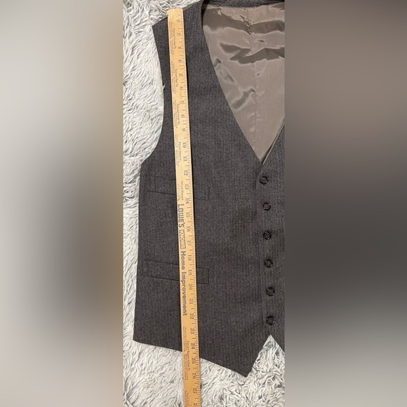 Vintage JOHN PEEL Ltd. 3 Piece Wool Suit Grey with White Pin Striped. - Picture 10 of 17